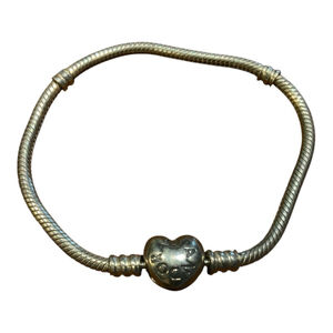 Pandora Moments Heart Clasp Snake Chain Bracelet Sterling Silver